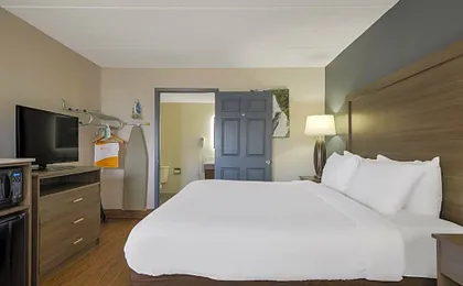 Quality Inn Asheville Airport