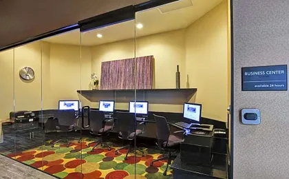 Hampton Inn & Suites Raleigh/Crabtree Valley