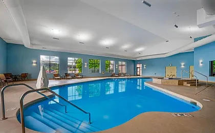 Holiday Inn Express Breezewood By IHG