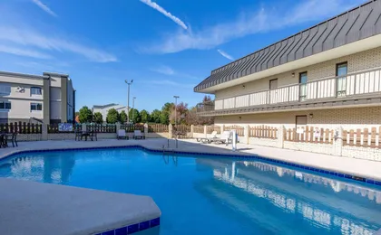 Days Inn By Wyndham Florence/I-95 North