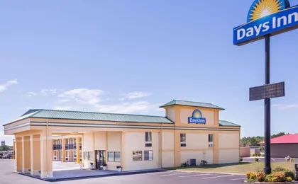 Days Inn By Wyndham Byron