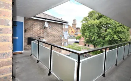 Lovely 2 Bedroom Condo in Greater London