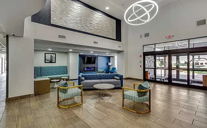 La Quinta Inn & Suites by Wyndham Clarksville