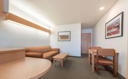 Microtel Inn & Suites by Wyndham Altus