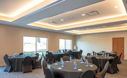Holiday Inn Express And Suites Beloit By IHG