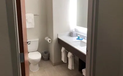 Holiday Inn Express Hotel & Suites Rio Grande City