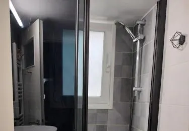 Athens Pangrati modern apt 10min to metro