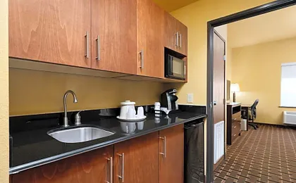 Holiday Inn Express & Suites George West By IHG