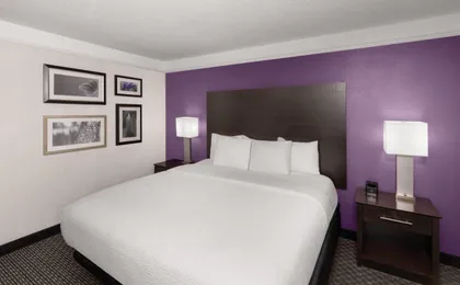 La Quinta Inn & Suites by Wyndham Austin Round Rock