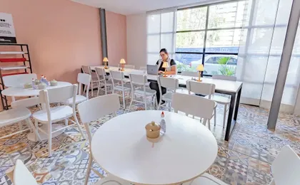 URB Hotel