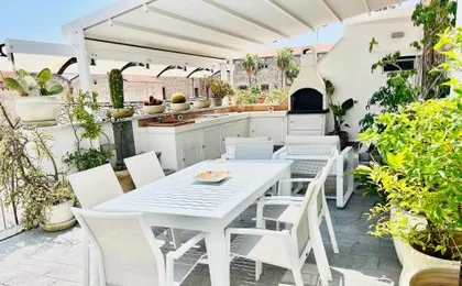 Gagini House & Terrace