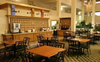 Holiday Inn Express & Suites San Antonio Medical-Six Flags by IHG