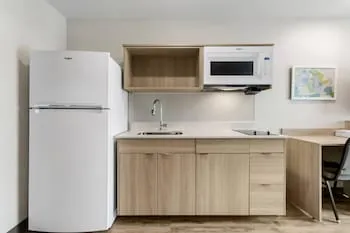 WoodSpring Suites Fort Walton Beach - Eglin AFB