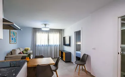 Huelin Edificio Apartamentos