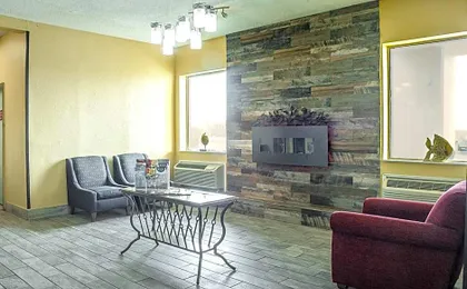 Super 8 by Wyndham Indianapolis South