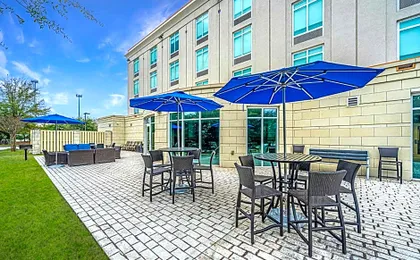 Holiday Inn Express & Suites Charleston Arpt-Conv Ctr Area by IHG