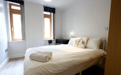 Birmingham Postbox Premier Home Stay