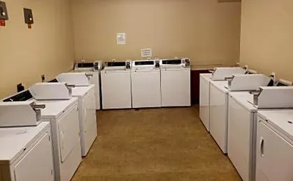 Clarion Hotel & Suites Williston