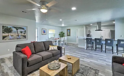 Pet-friendly Merritt Island Home w/ Heated Pool