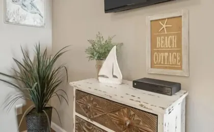 Conched Out - Feel The Ocean Breezes As You Relax On The Deck Overlooking The Lovely Carolina Beach Coastline 2 Bedroom Condo by RedAwning
