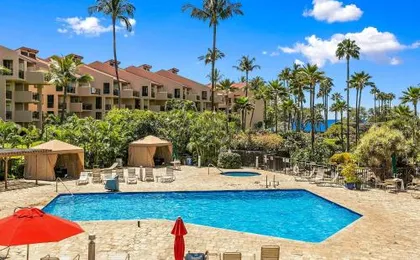 Kamaole Sands 7-406, Courtyard & Ocean Views, AC