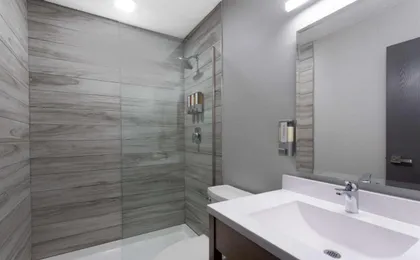 Travelodge by Wyndham Elkhart