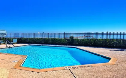 FOUR SEASONS on the gulf