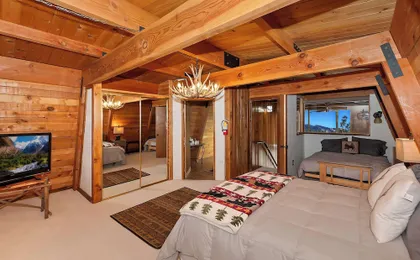 Yosemite Pines Cabin - Sleeps 6