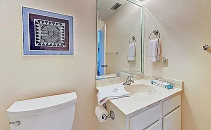 Shorefront Corner PH, 3br: Suntide III - Unit 1201