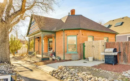 Walk to Royal Gorge Railroad! Colorado Base Camp