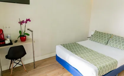 Hostal Charlotte