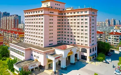 Vienna International Hotel Shanghai Jinshajiang Road Changfeng Park