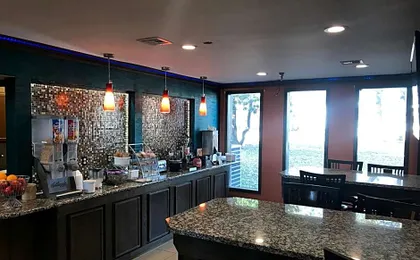 Super 8 by Wyndham Fayetteville