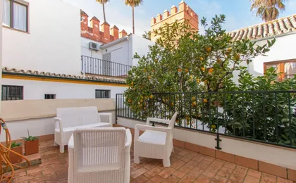 Alcazar Pool Villa by Valcambre