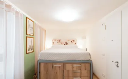 Cozy room in the heart of city