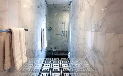 The Iroquois New York Hotel