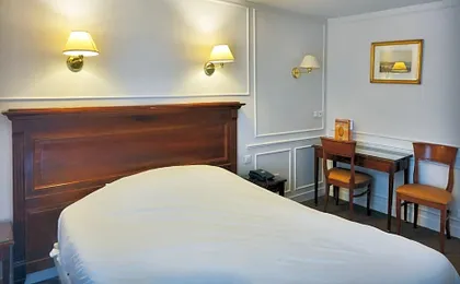 Hotel Touring