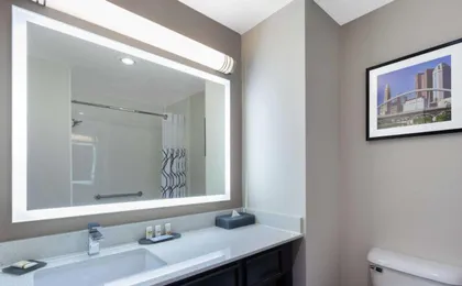 La Quinta Inn & Suites by Wyndham Columbus West - Hilliard