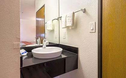 Motel 6 Irving, TX - Irving DFW Airport South