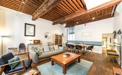 All in Lyon | Grand Appartement Central a Lyon