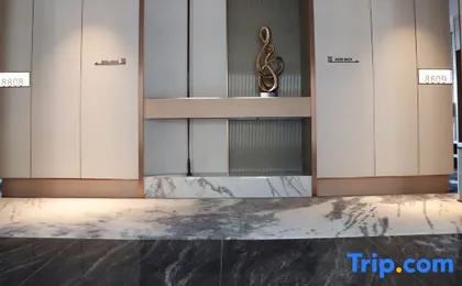 MANARD INTERNATIONAL HOTEL