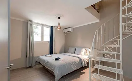 Troon of Athens Apartments