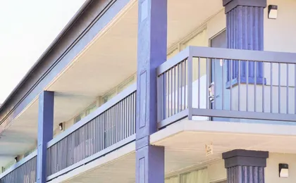 Hotel Elev8