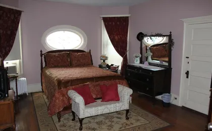 Victorian Charm Inn