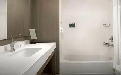 Courtyard by Marriott Portland East