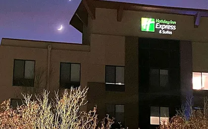 Holiday Inn Express & Suites Albuquerque Historic Old Town