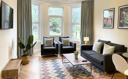 Glenlyn Hotel & Apartments