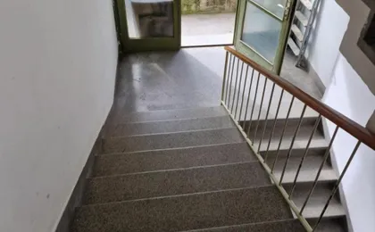 Artistic Apartment in Center (Adults Only)