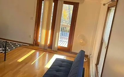 Homestay in Boston Pearl Street