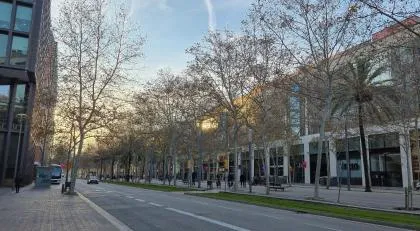 Avenida Diagonal - Próximo a Sagrada Familia y parking gratis - Angeles Terraza